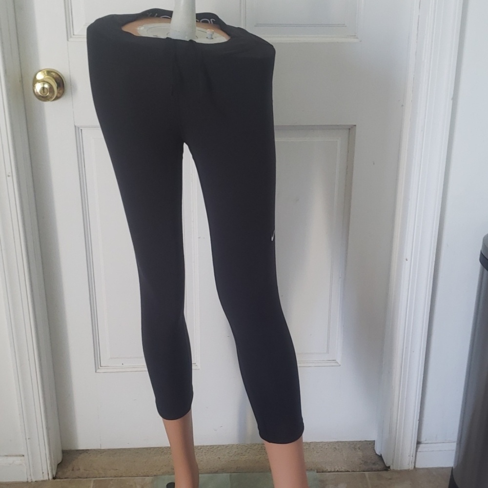 Nike black leggings